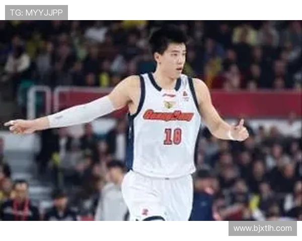 焦泊乔抵达广东 复训在即全力回归